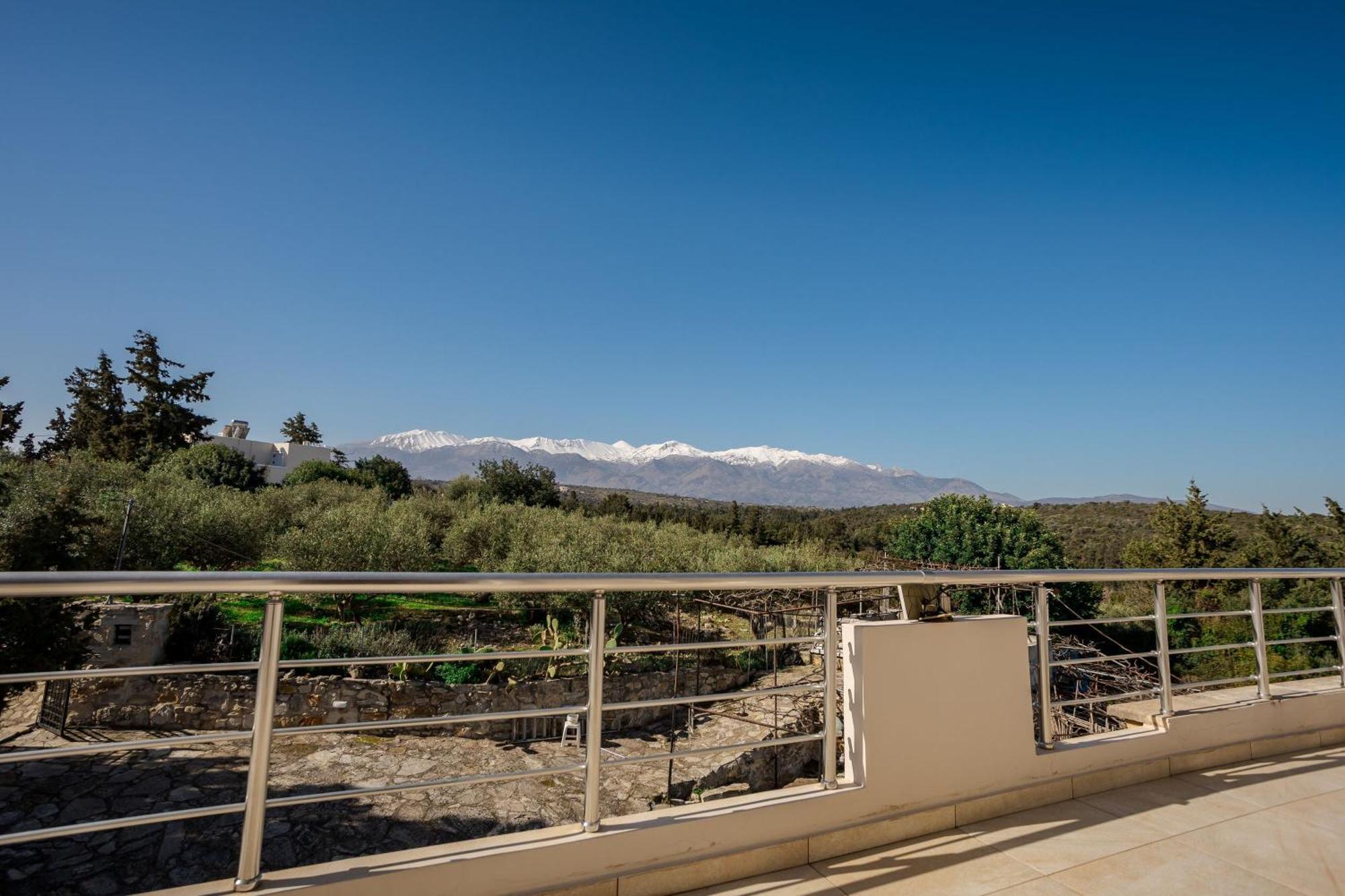 Villa Konstantinos Hilltop Vineyard Escape Almirída Luaran gambar